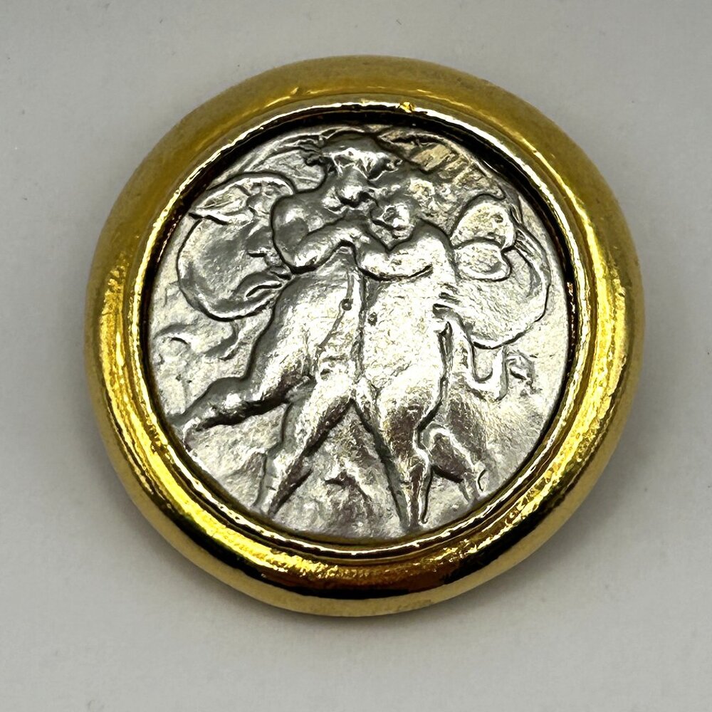Vintage Cherub Medallion Brooch Relief Classical Angel Gold Tone 1.5 in
